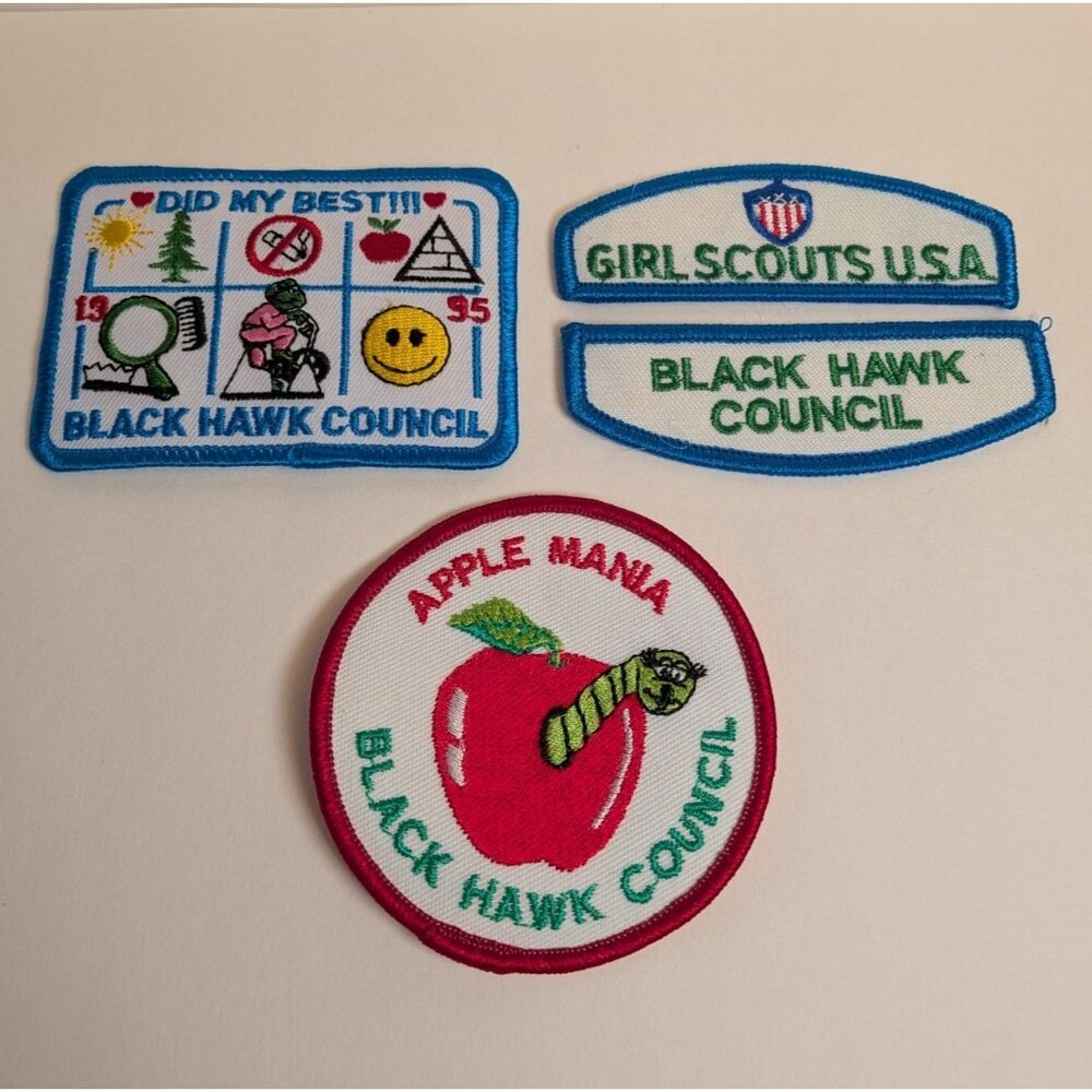 VTG 1990s Girl Scouts USA Wisconsin Black Hawk Council Troop ID Patch Badge Set